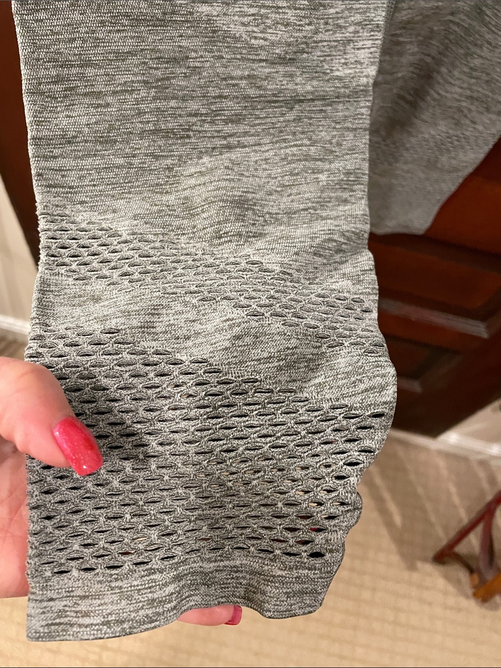 PINK Gray Seamless Stretch Ribbed Leggings - Picture 2 of 4